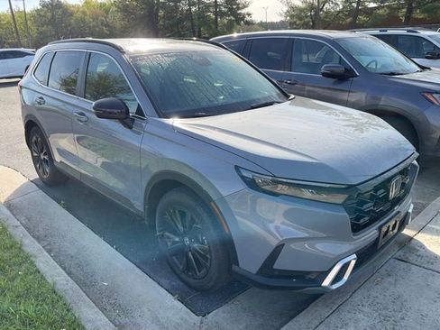 Used 2023 Honda CR-V Sport Touring image 4
