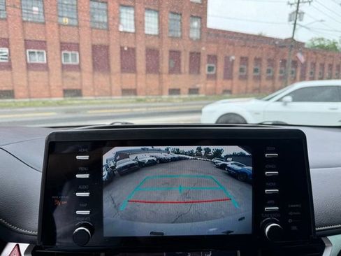 Used 2023 Toyota Sienna XLE Woodland Edition AWD/4WD image 24