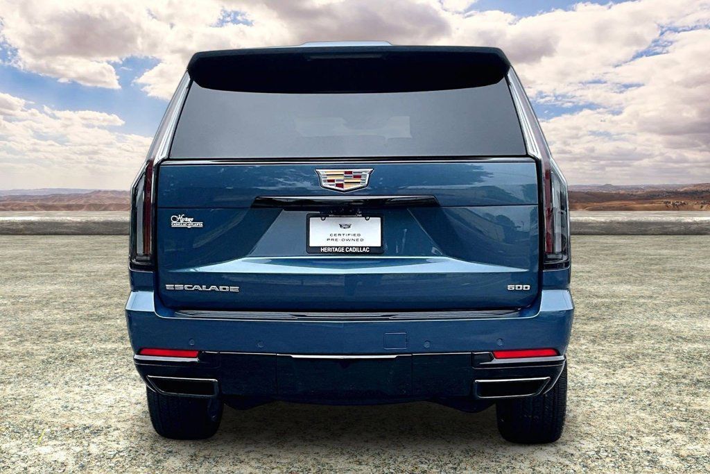 Certified 2025 Cadillac Escalade Sport Platinum AWD/4WD image 6