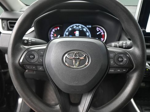 Certified 2024 Toyota RAV4 XLE FWD image 27