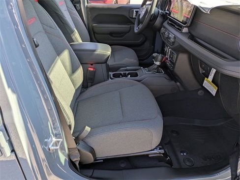 New 2026 Jeep Wrangler Unlimited Rubicon image 35