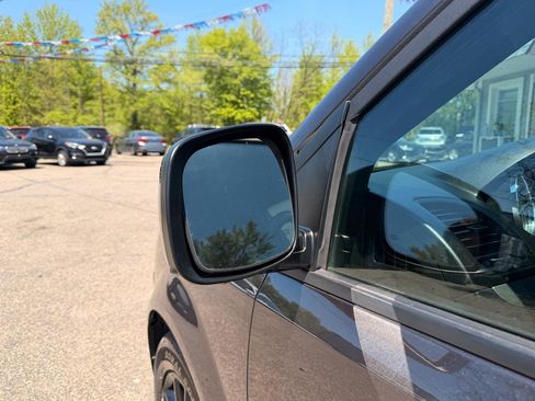 Used 2019 Dodge Grand Caravan GT FWD image 17