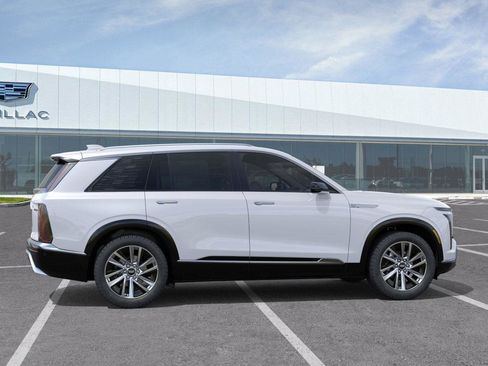 New 2026 Cadillac Vistiq Luxury w/ LPO, Floor Liner Package AWD/4WD image 6