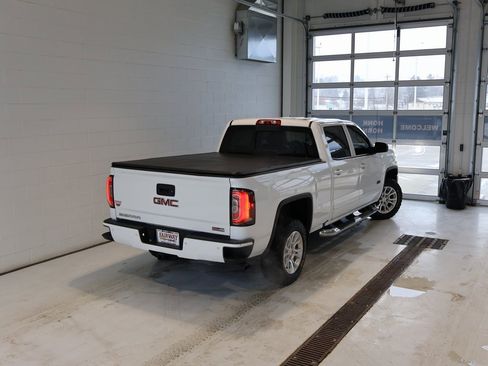 Used 2017 GMC Sierra 1500 SLT w/ All Terrain Package image 44