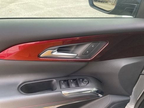 Used 2025 Chevrolet Traverse Z71 w/ Driver Confidence Package image 23