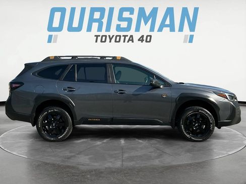 Used 2022 Subaru Outback Wilderness w/ Wilderness Package AWD/4WD image 8