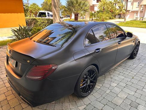 Used 2018 Mercedes-Benz E 63 AMG S image 32