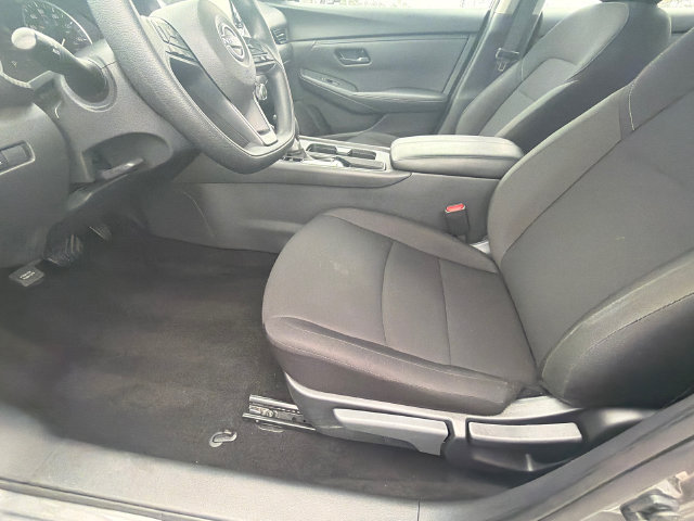 Certified 2025 Nissan Sentra S FWD image 9