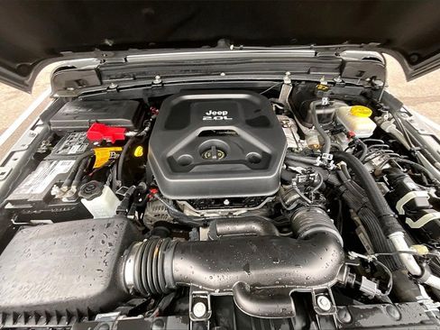 Used 2021 Jeep Wrangler Unlimited Sport image 9