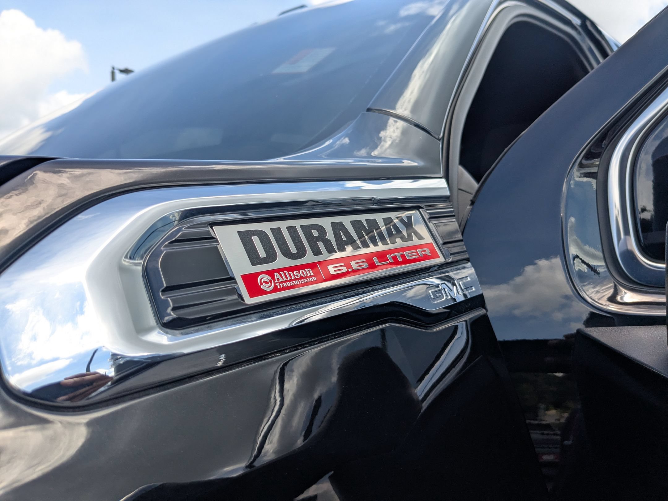 Used 2021 GMC Sierra 2500 Denali w/ Denali Black Diamond Edition AWD/4WD image 33