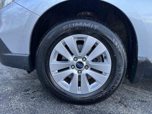 Used 2016 Subaru Outback 2.5i Premium image 23