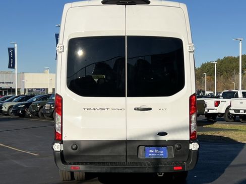 Certified 2024 Ford Transit 350 XLT image 35