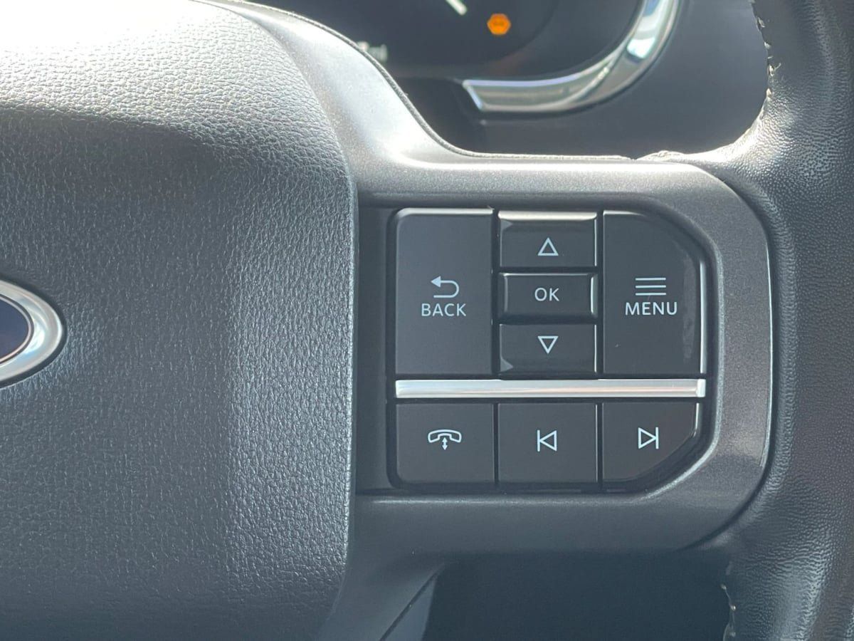 Used 2022 Ford F150 Lariat AWD/4WD image 32