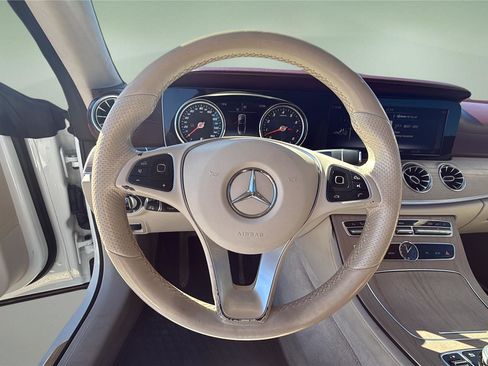 Used 2018 Mercedes-Benz E 400 E 400 image 13
