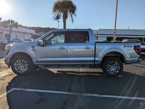 New 2025 Ford F150 Lariat w/ Equipment Group 502A High image 8