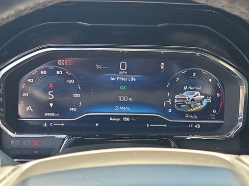 Used 2025 Chevrolet Silverado 2500 LT w/ Convenience Package image 28