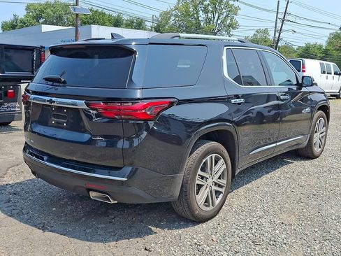 Used 2023 Chevrolet Traverse High Country w/ LPO, Floor Liner Package AWD/4WD image 8
