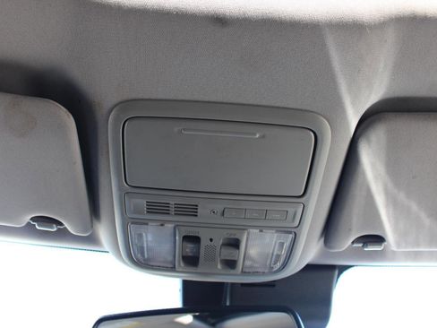 Used 2017 Honda Pilot Touring image 27