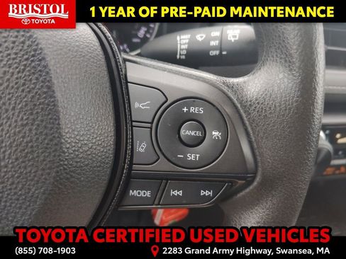 Certified 2021 Toyota RAV4 LE AWD/4WD image 28