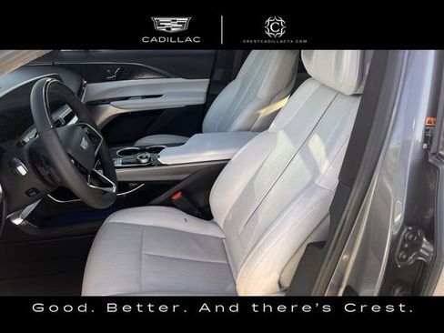 Used 2023 Cadillac Lyriq 2WD image 21
