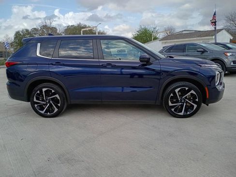 Used 2024 Mitsubishi Outlander AWD image 4