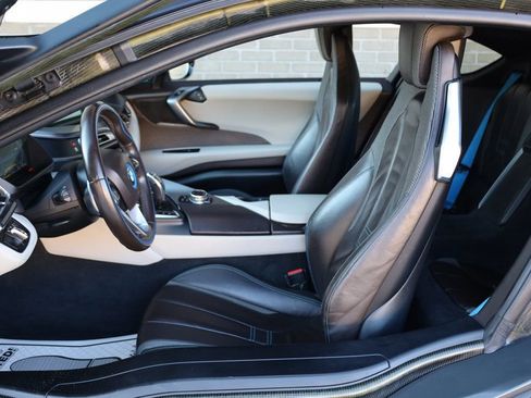 Used 2014 BMW i8 image 16