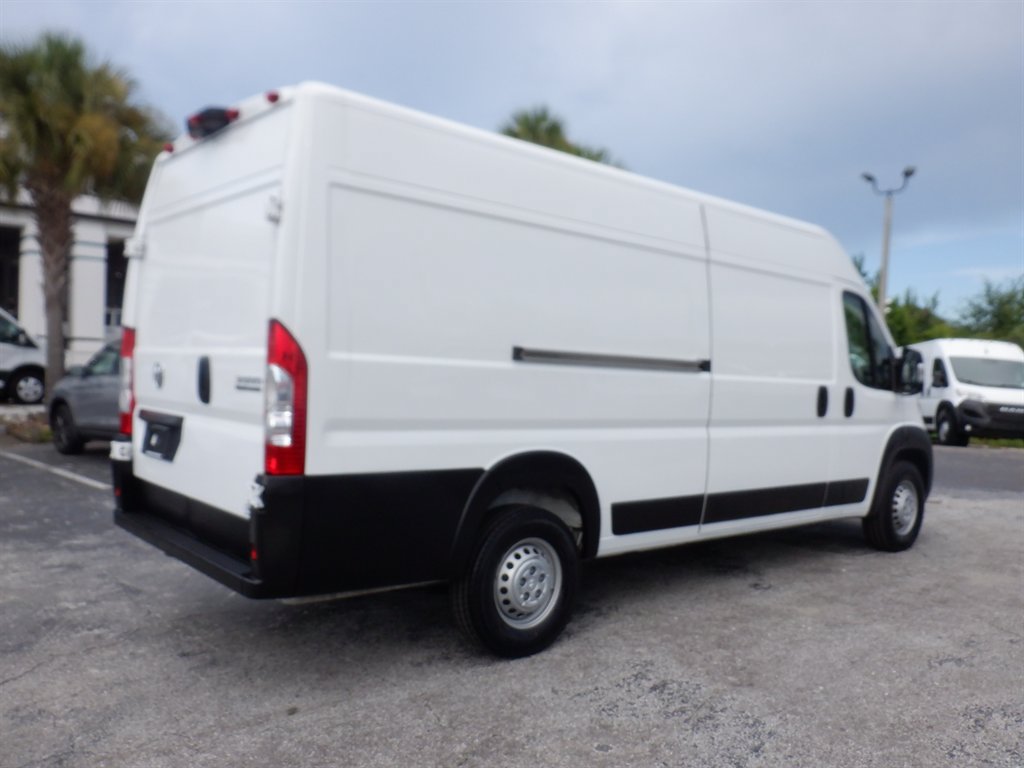 Used 2025 RAM ProMaster 3500 w/ Convenience Group FWD image 8