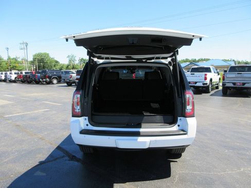 Certified 2019 GMC Yukon SLE w/ SLE Value Package AWD/4WD image 7