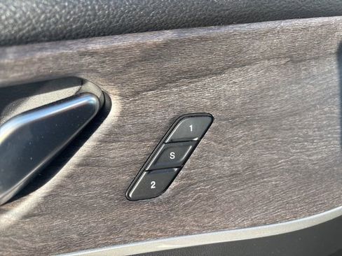 Used 2022 Jeep Grand Cherokee L Limited image 20