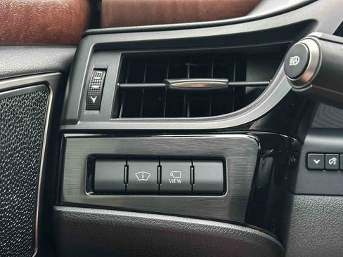 Used 2024 Lexus ES 350 w/ Ultra Luxury Package FWD image 37