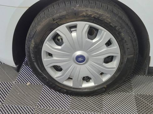 Used 2019 Ford Transit Connect XLT FWD image 8