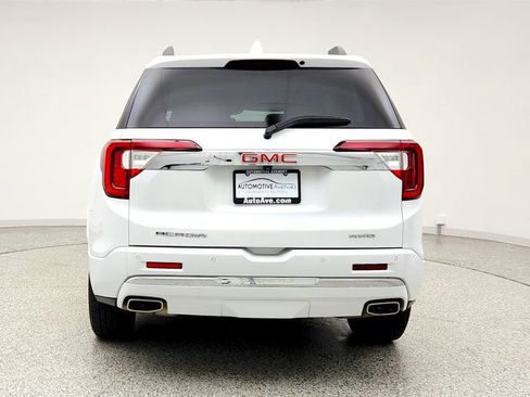 Used 2023 GMC Acadia Denali image 6