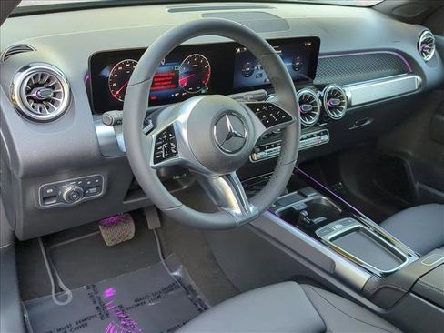 New 2026 Mercedes-Benz GLB 250 image 3