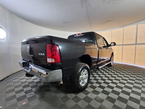 Used 2017 RAM 2500 Tradesman w/ Chrome Appearance Group image 7