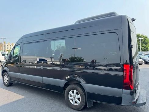 Used 2023 Mercedes-Benz Sprinter 2500 image 20