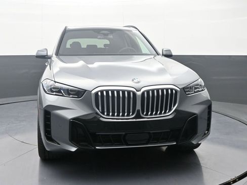 New 2026 BMW X5 xDrive40i w/ M Sport Package image 2