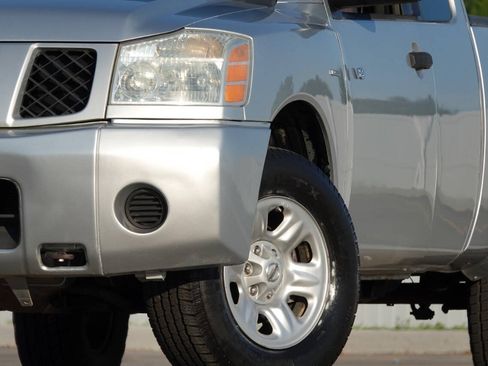 Used 2004 Nissan Titan XE w/ (PRF) Preferred Pkg AWD/4WD image 9