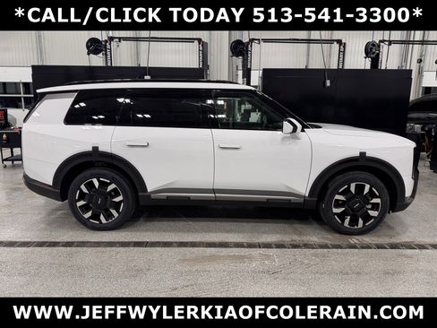 New 2027 Kia Telluride S image 2