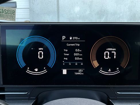 Used 2025 Hyundai Kona SEL image 39