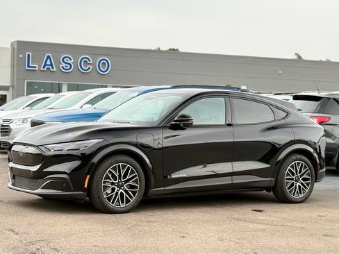 Used 2025 Ford Mustang Mach-E Premium AWD/4WD image 1