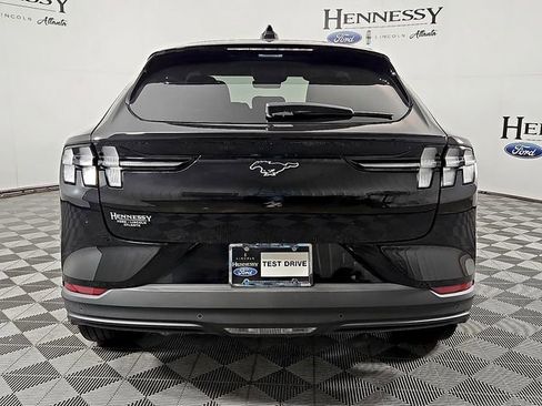 Used 2025 Ford Mustang Mach-E Premium image 6