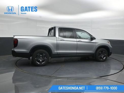 New 2026 Honda Ridgeline TrailSport image 3