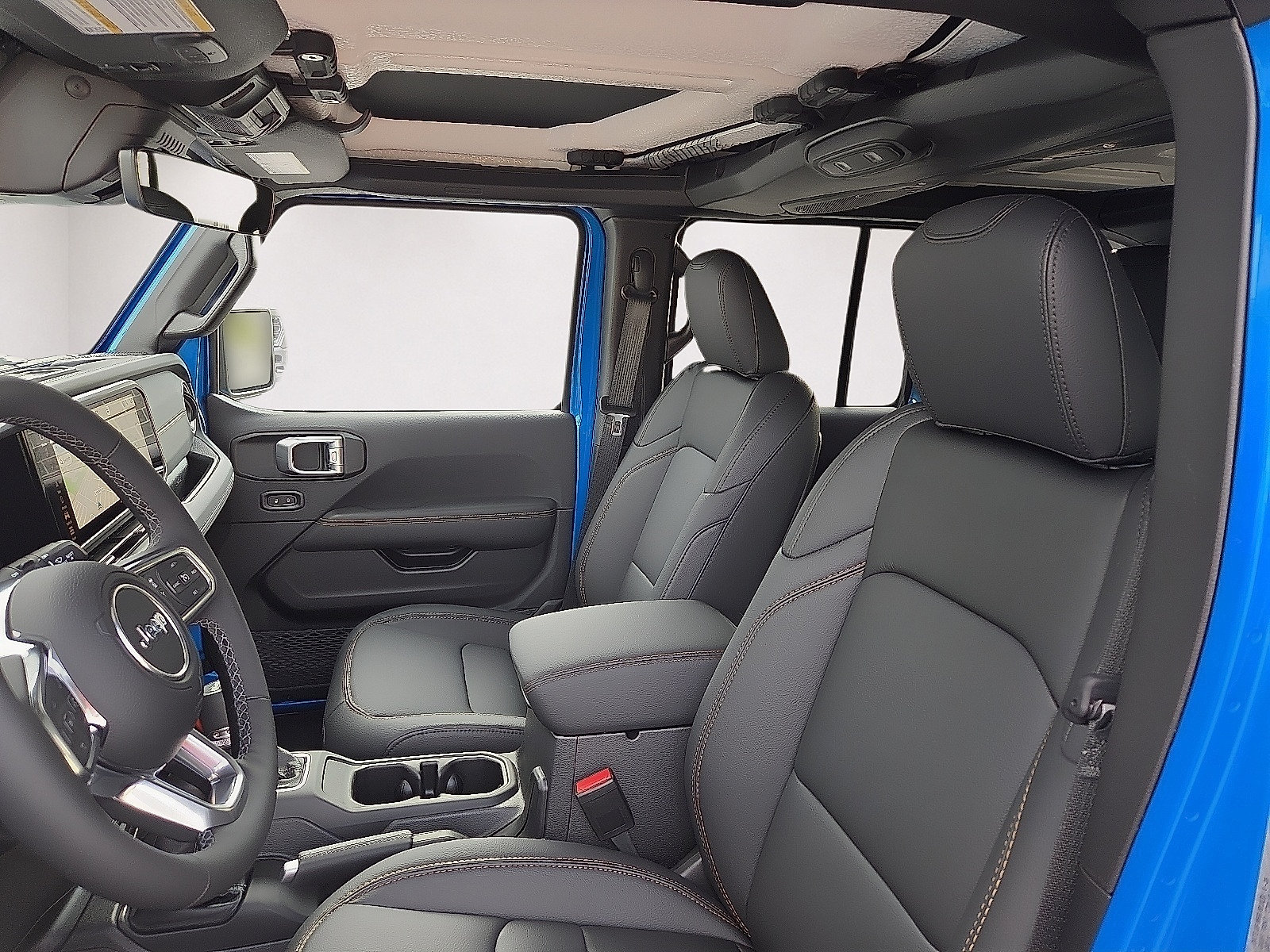 New 2026 Jeep Wrangler Unlimited Sahara AWD/4WD image 13