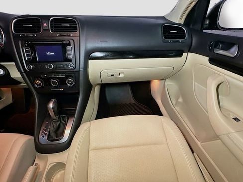 Used 2014 Volkswagen Jetta TDI image 28