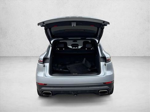 Used 2020 Porsche Cayenne AWD/4WD image 7