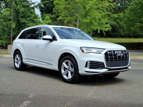 Used 2023 Audi Q7 2.0T Premium Plus w/ Premium Plus Package AWD/4WD image 1