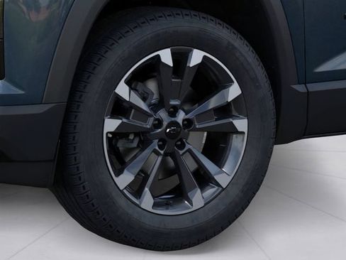 New 2026 Chevrolet Equinox RS w/ LPO, Floor Liner Package AWD/4WD image 9