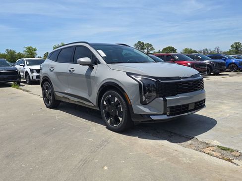 New 2026 Kia Sportage SX FWD image 2