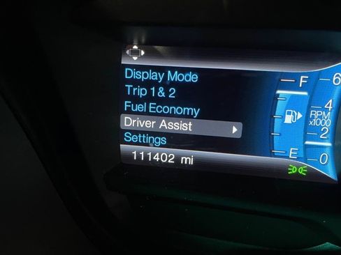 Used 2014 Ford Explorer XLT w/ Equipment Group 202A AWD/4WD image 30