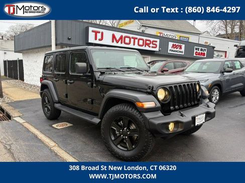 Used 2020 Jeep Wrangler Unlimited Sport image 1
